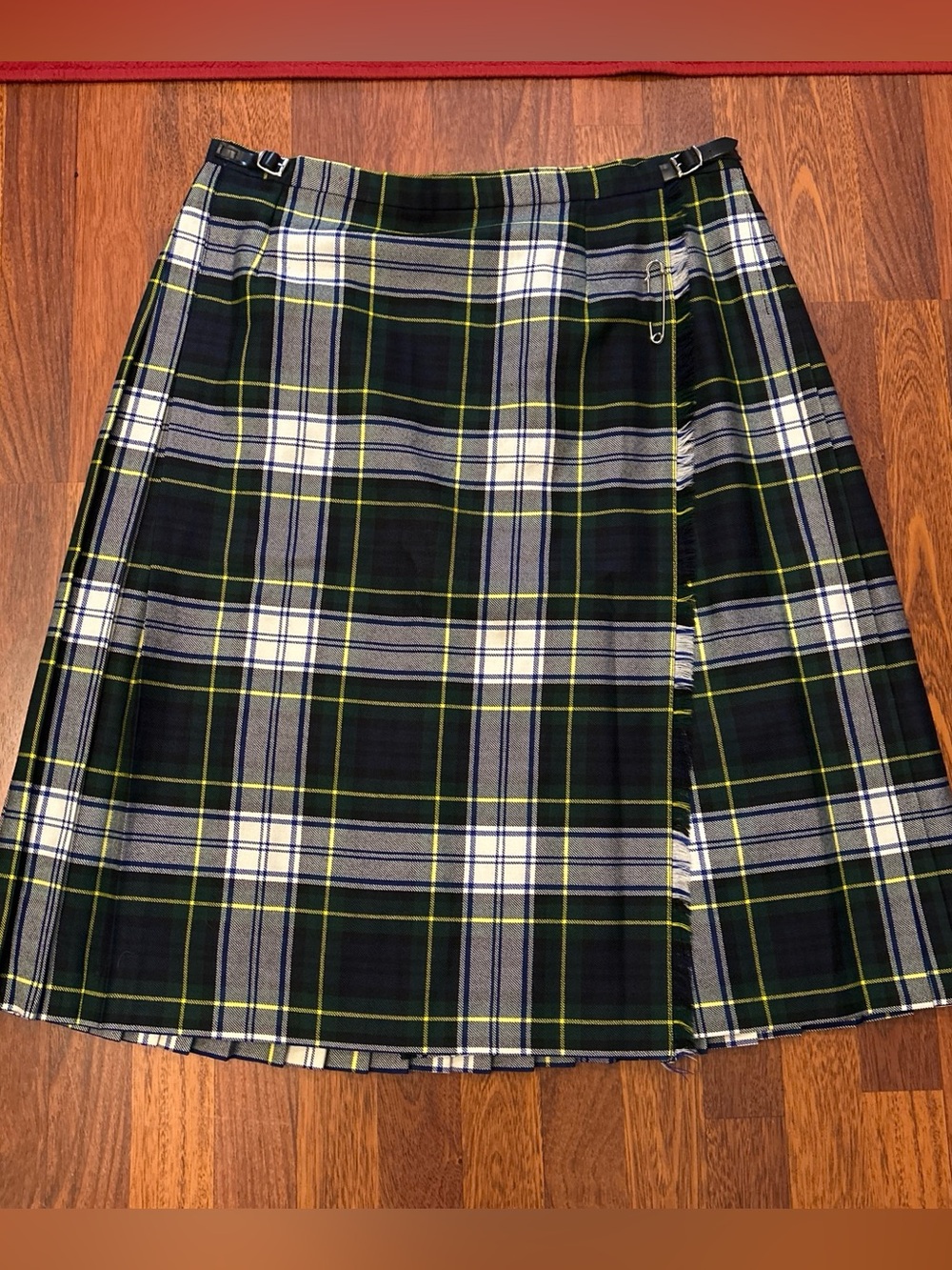 O’Neil of Dublin Wool Pleated Plaid Skirt Kilt Size 20 Made in Ireland